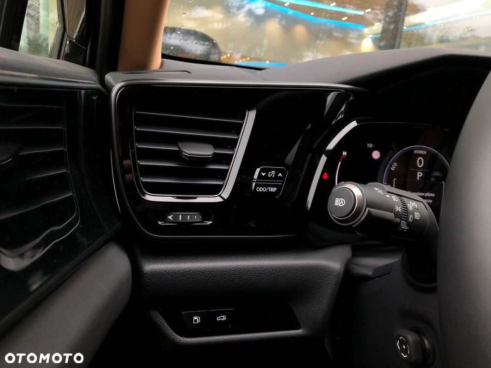 Lexus NX 350h Prestige AWD - 28