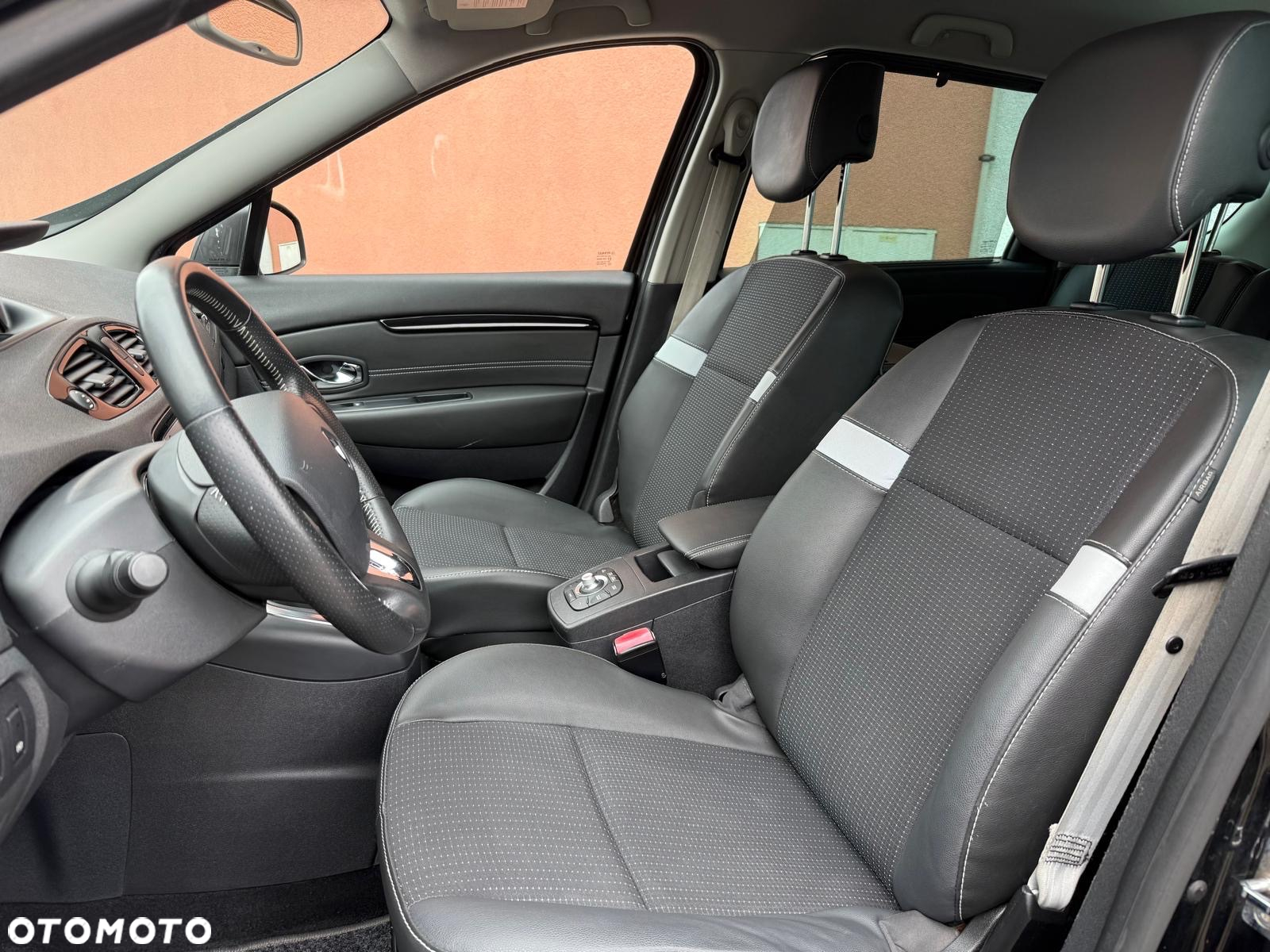 Renault Grand Scenic Gr 1.2 TCe Energy Bose Edition - 13
