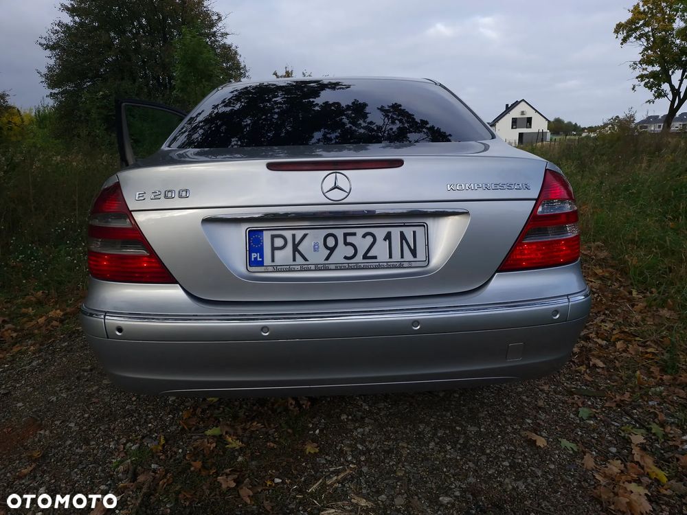 Mercedes-Benz Klasa E - 8