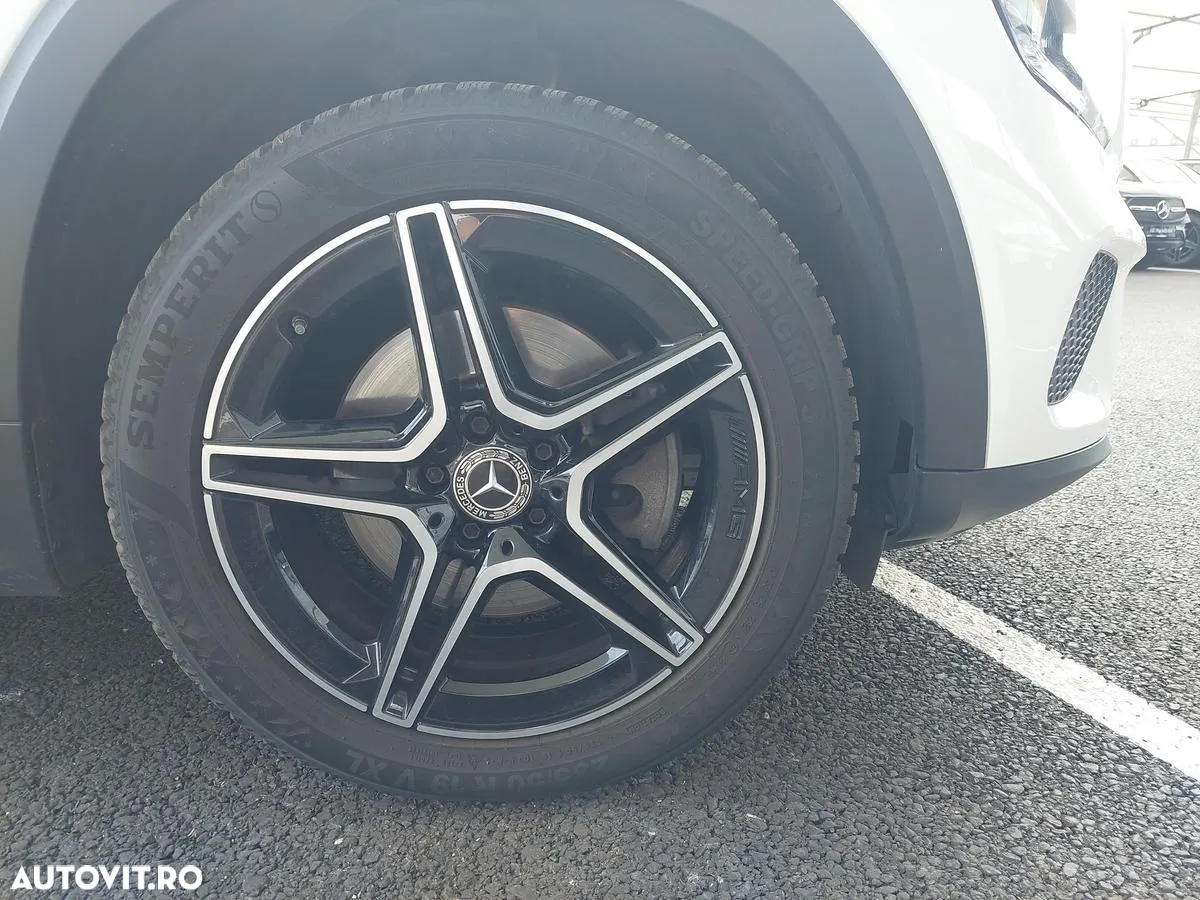 Mercedes-Benz GLB 220 d 4MATIC Aut. - 15