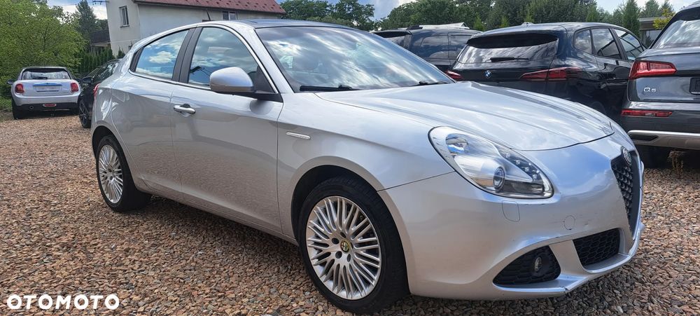 Alfa Romeo Giulietta 2.0 JTDM Veloce TCT - 1