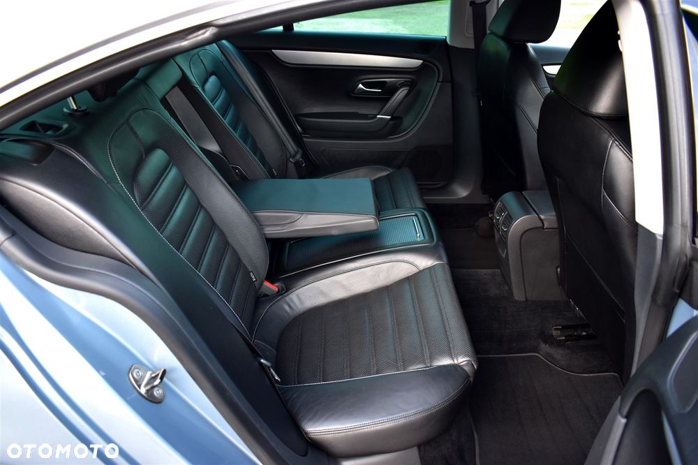 Volkswagen Passat CC 2.0 TDI DSG Individual - 18