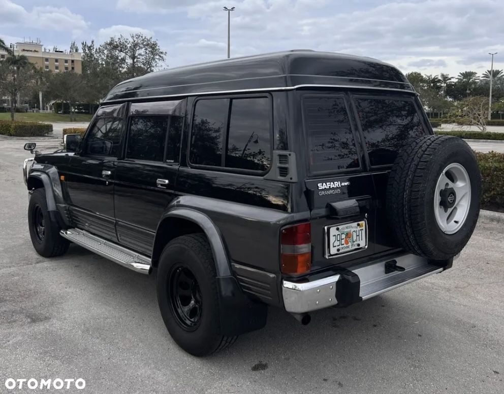 Nissan Patrol - 37