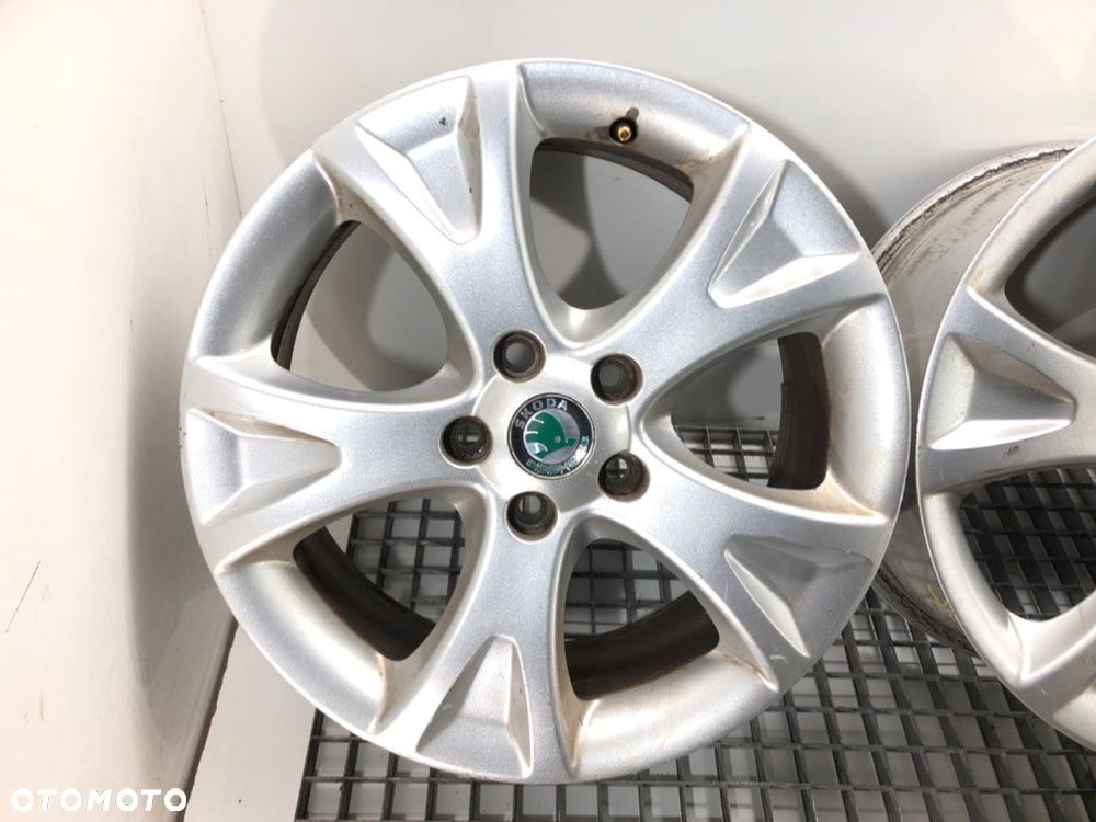 FELGI ALUMINIOWE KOMPLET 17  7j 5x112 57,1  SKODA OCTAVIA II Combi (1Z5) 2004 - 2013  1Z0601025Q - 5