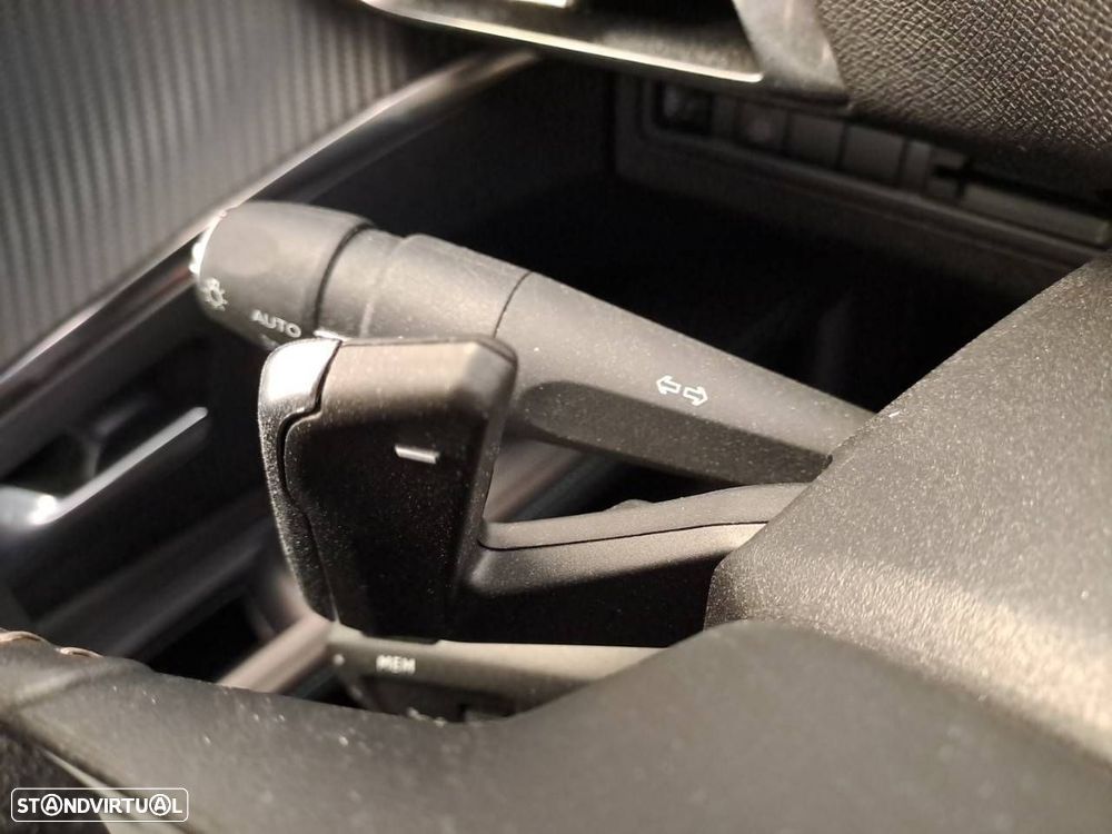 Peugeot 5008 1.5 BlueHDi Allure Pack EAT8 - 13