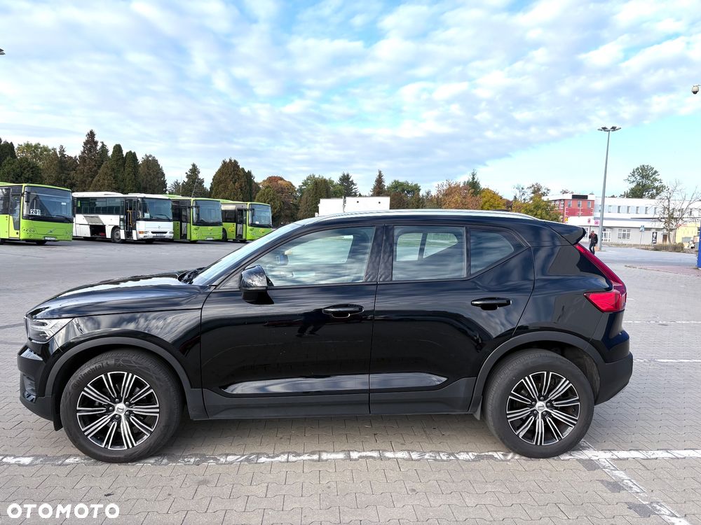 Volvo XC 40 T3 Momentum Pro - 9