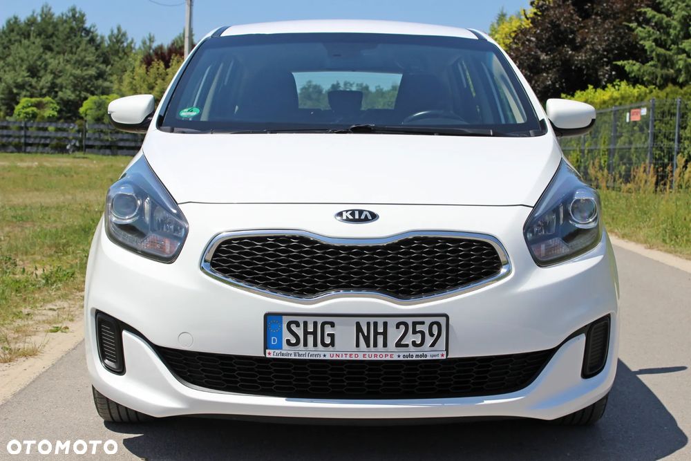 Kia Carens 1.7 CRDi 115 Dream Team Edition - 12