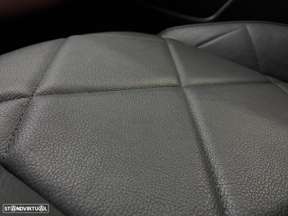 DS DS3 1.2 PureTech Rivoli EAT8 - 25