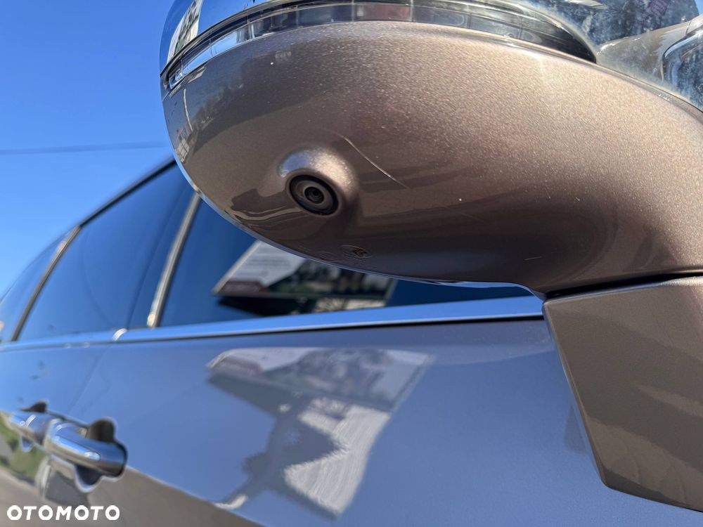 Chrysler Pacifica - 22