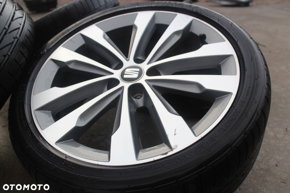 Felgi Aluminiowe Seat Ibiza FR R17 Opony letnie 215/40 - 6