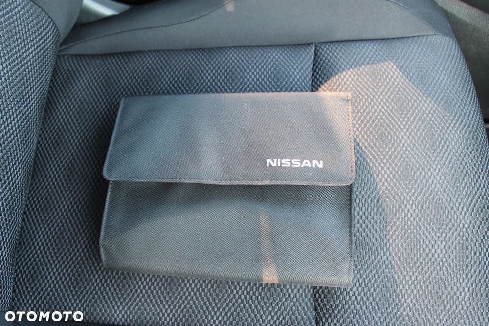 Nissan Qashqai 1.2 DIG-T N-Vision Xtronic EU6 - 33