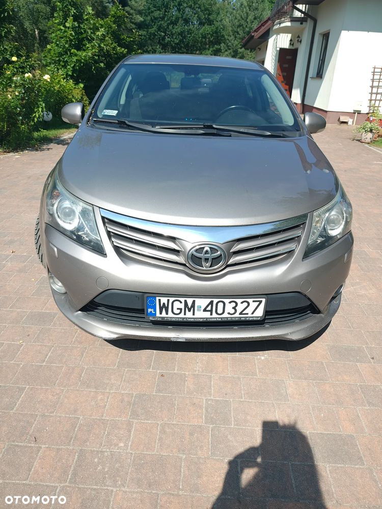 Toyota Avensis 2.0 D-4D Active - 7