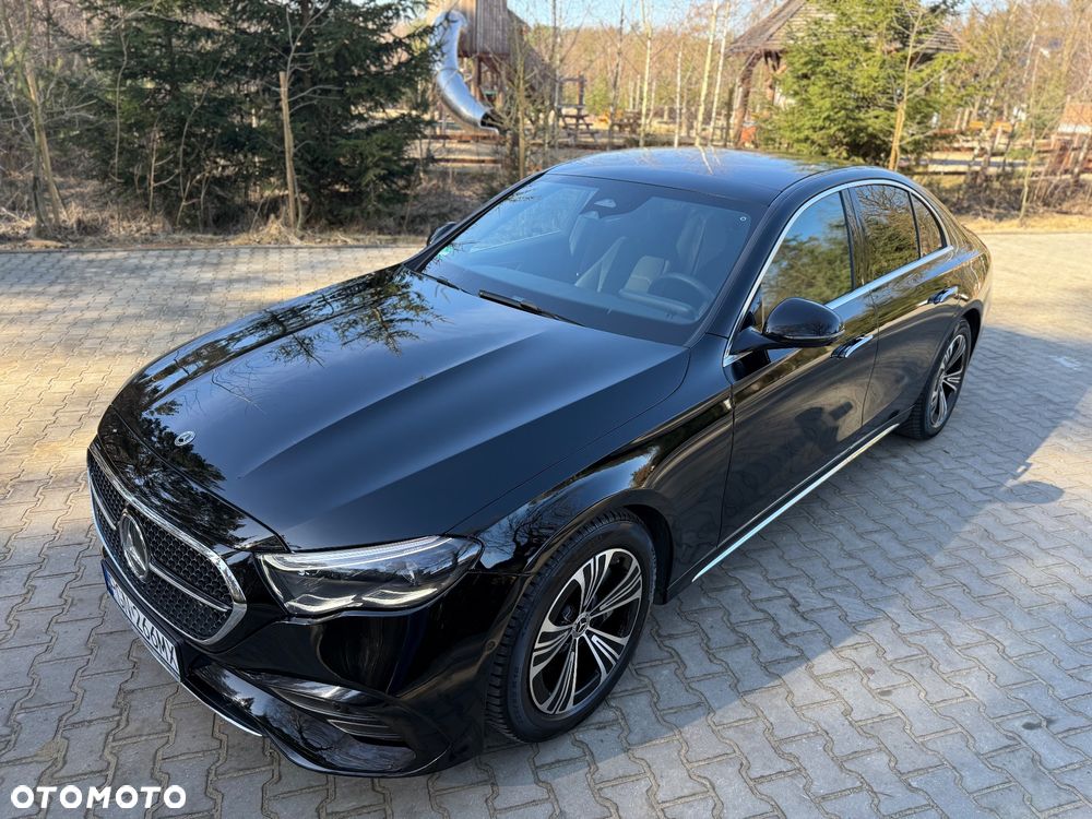 Mercedes-Benz Klasa E - 1