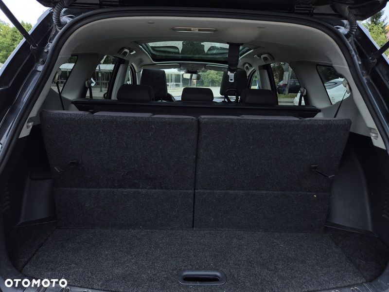 Nissan Qashqai+2 2.0 dCi DPF I-Way - 12