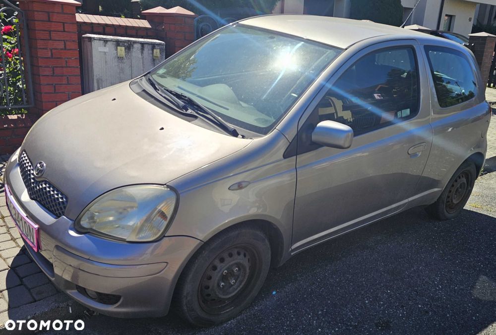 Toyota Yaris - 3