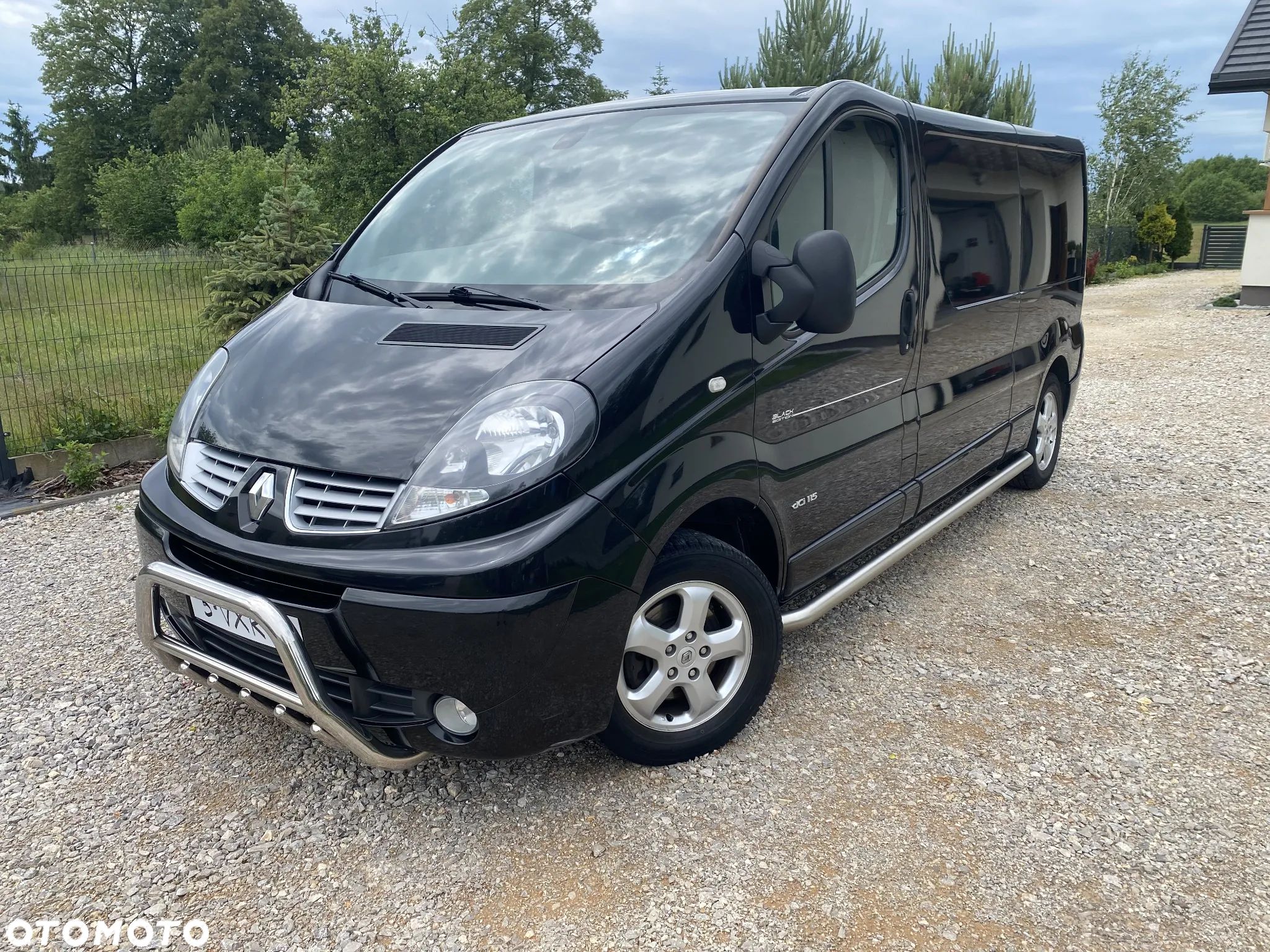 Renault TRAFIC - 1