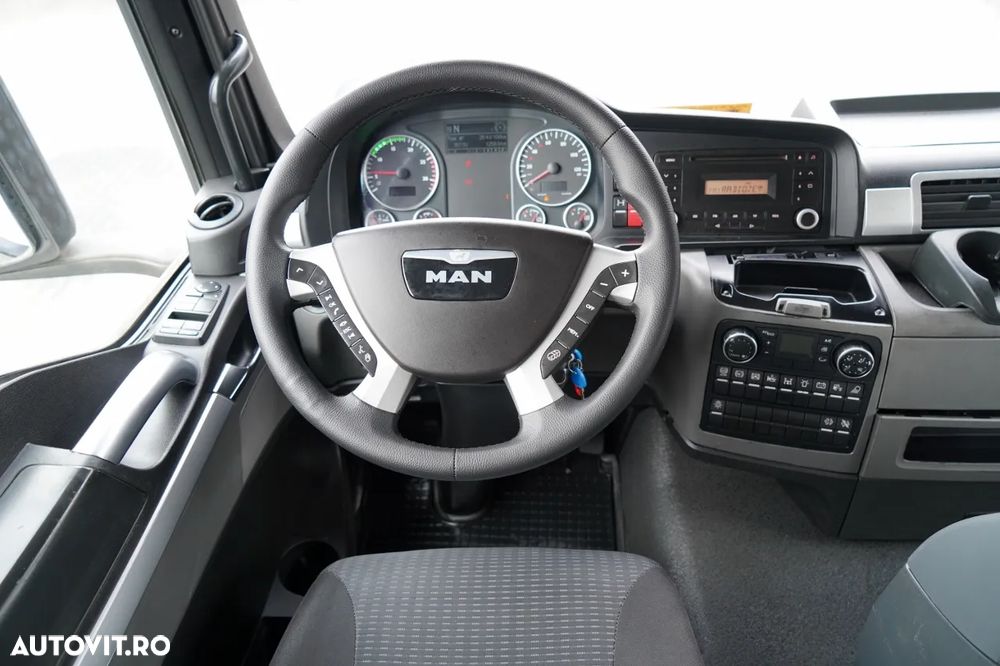 MAN TGS 35.480 / 8x4 / BASCULANTE / BORDMATIC / HYDROBOARD / ANVELOPE 100% / EURO 6 - 33