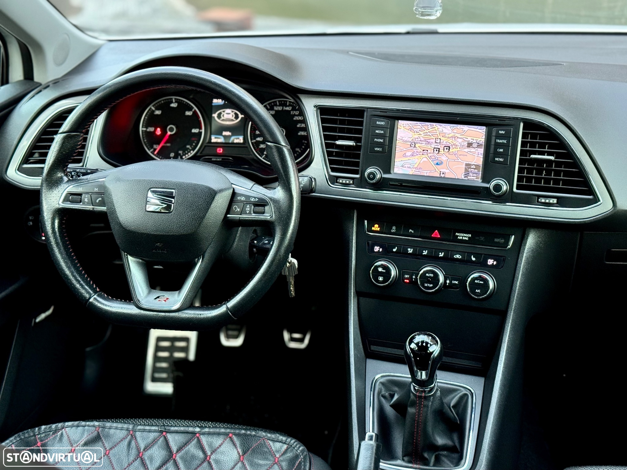 SEAT Leon SC 2.0 TDI FR S/S - 4