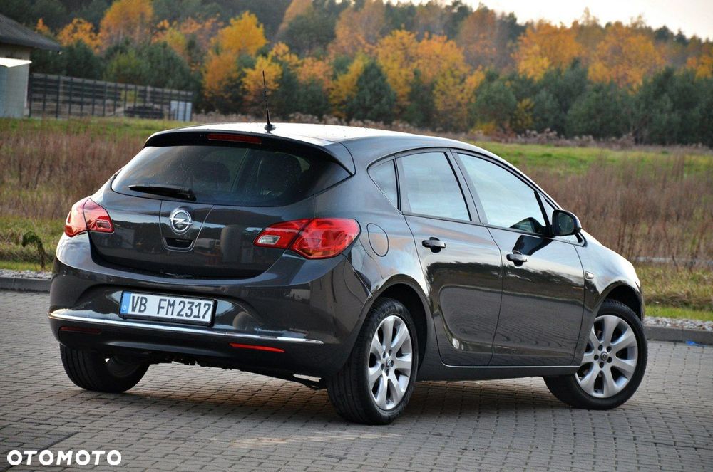 Opel Astra - 12