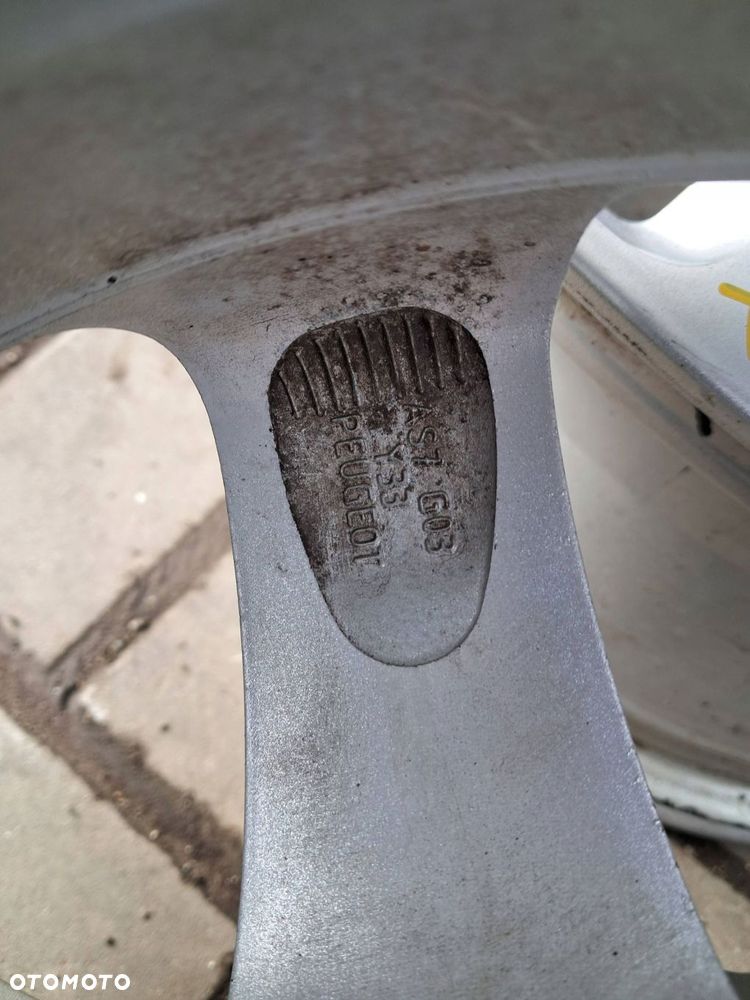 peugeot 208 felgi aluminiowe 15" et23 szerokosć 6" 4x108 - 16