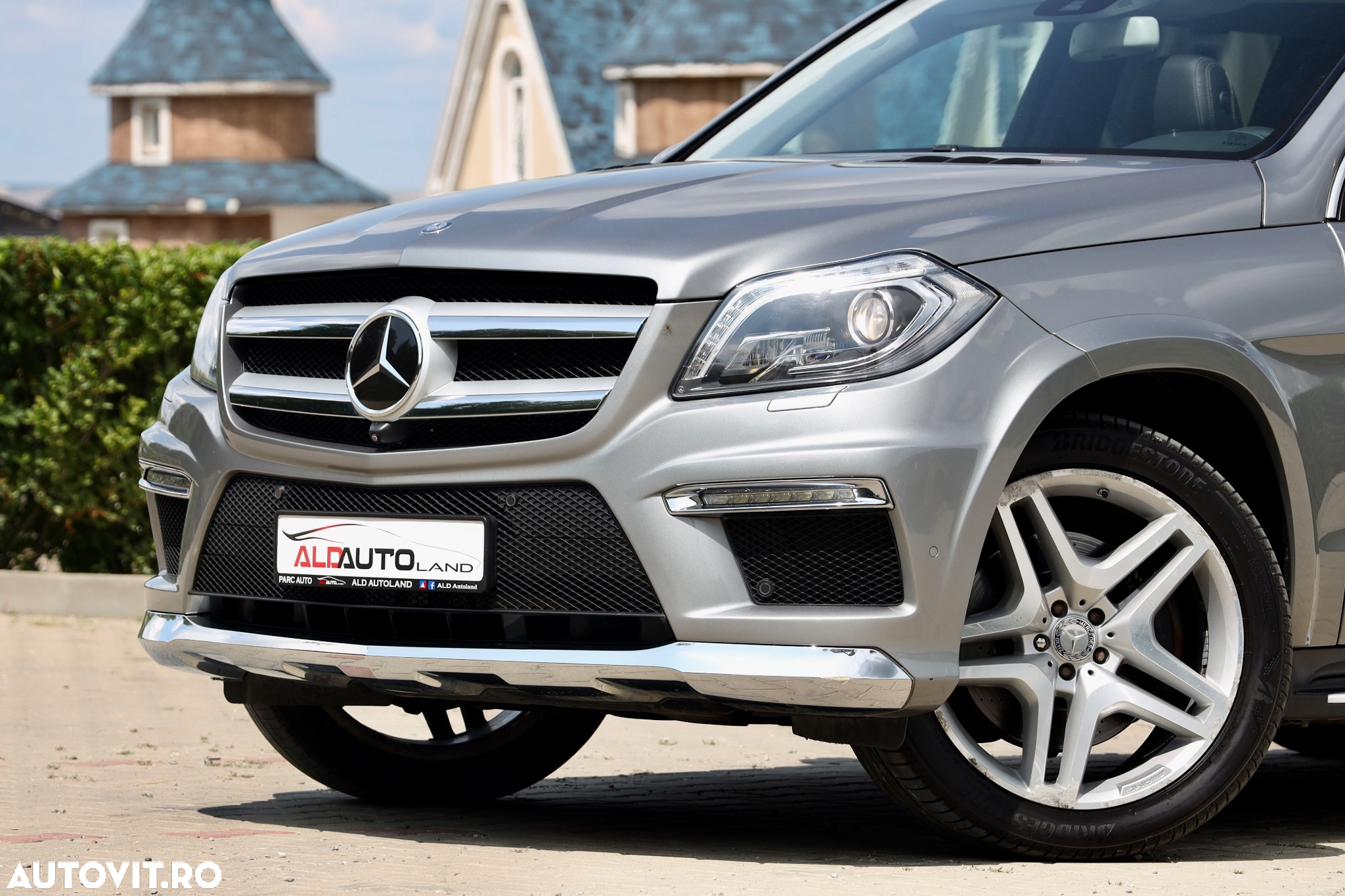 Mercedes-Benz GL 350 BlueTEC 4Matic 7G-TRONIC - 25