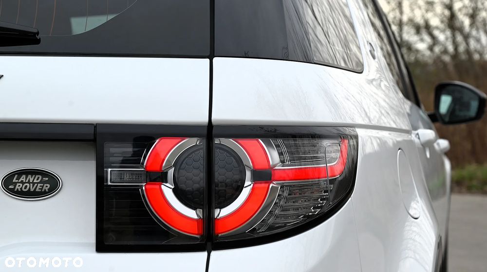 Land Rover Discovery Sport - 30