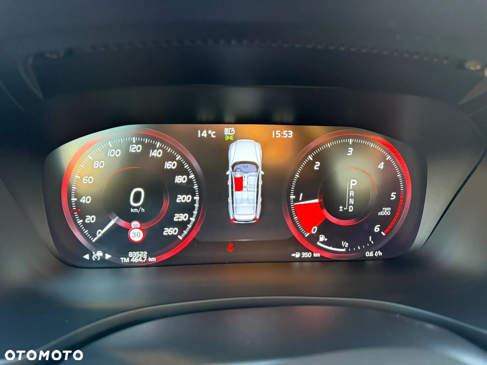 Volvo V60 D3 AWD R-Design - 13