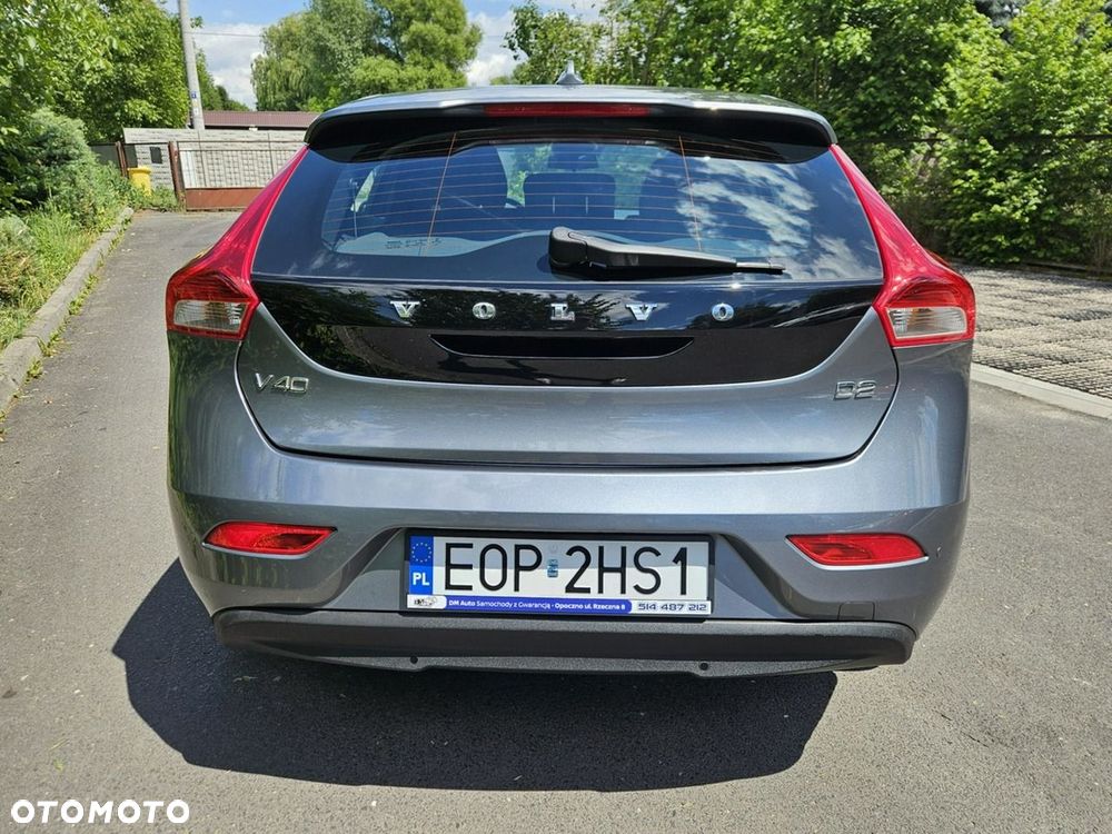 Volvo V40 D2 Momentum - 21