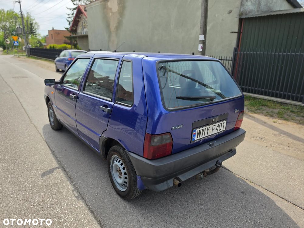 Fiat Uno 1.7 DS - 6
