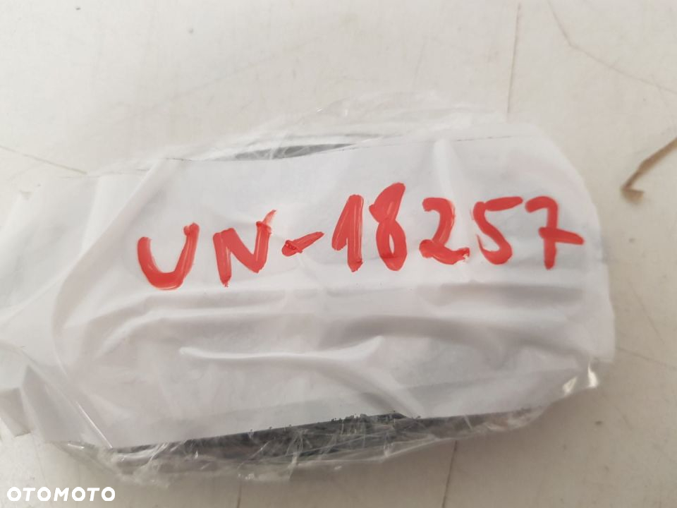 KIA CEED 3 III / OPTIMA 4 IV ZNACZEK EMBLEMAT LOGO 86318-3R500 - 5