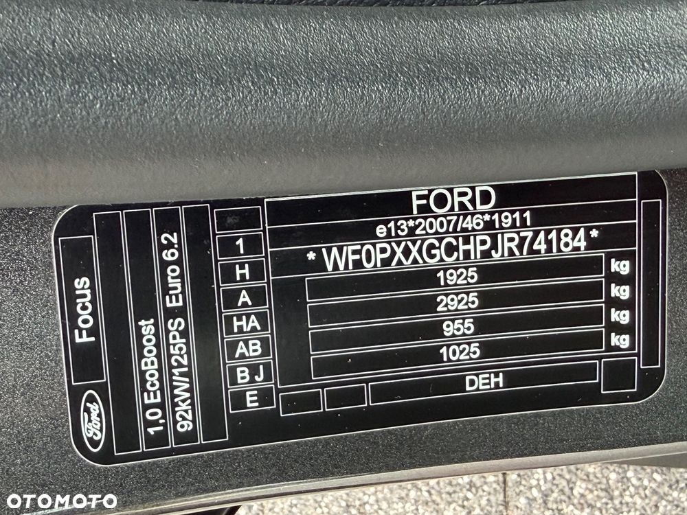 Ford Focus 1.0 EcoBoost Start-Stopp-System TITANIUM STYLE - 40