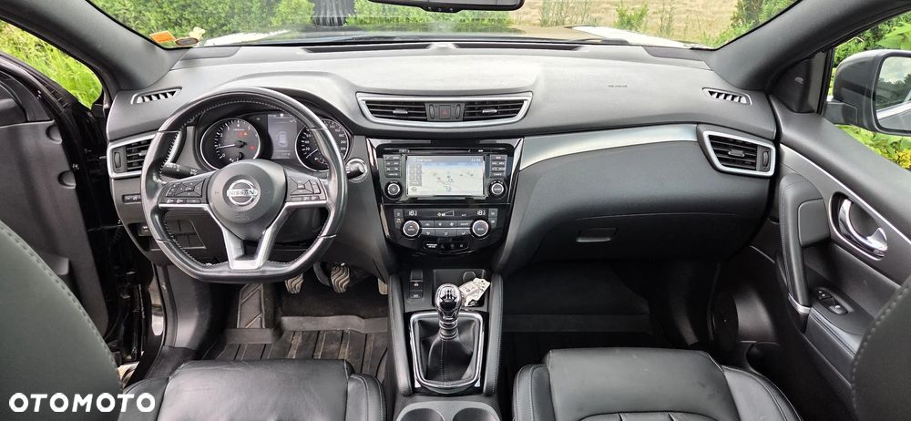 Nissan Qashqai 1.3 DIG-T Tekna+ - 14