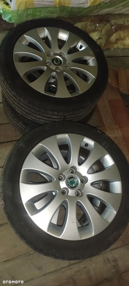Skoda Superb 1.8 TSI Platinum DSG - 26