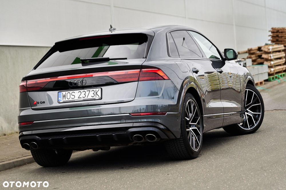 Audi SQ8 - 2
