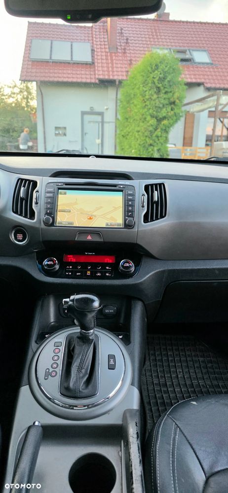 Kia Sportage 2.0 CRDI XL - 12