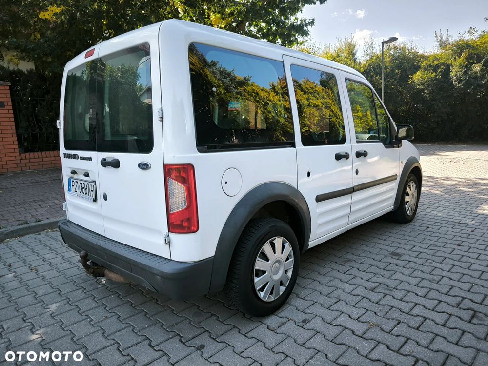 Ford Tourneo Connect - 4