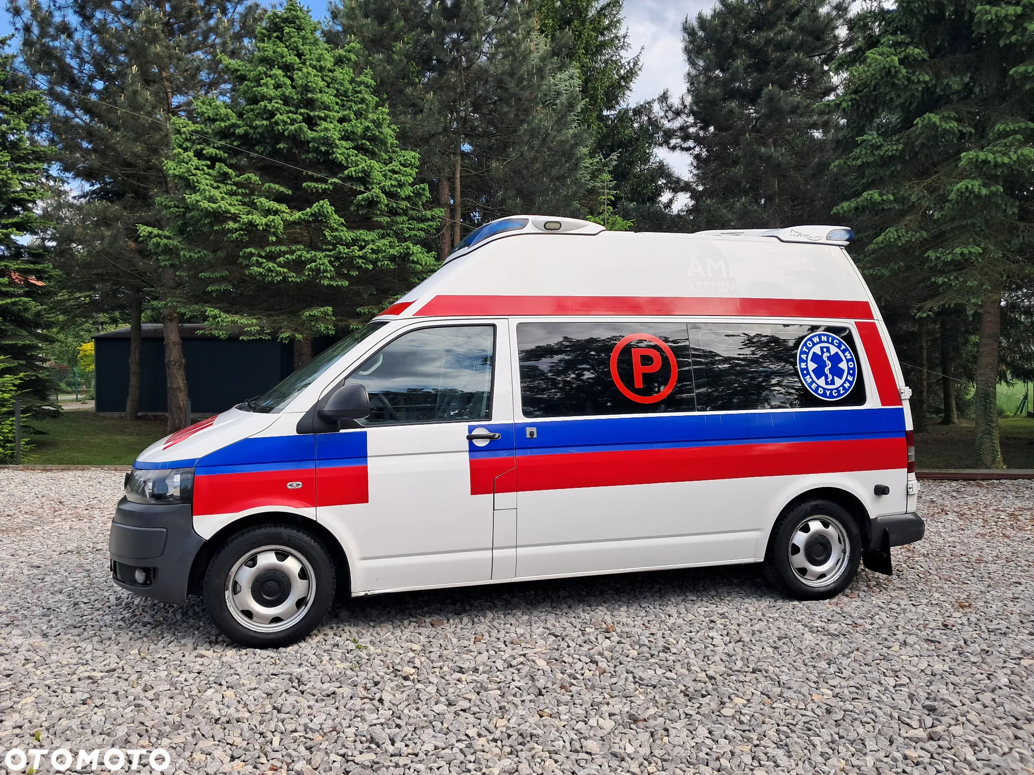 Volkswagen Transporter T5 Karetka Ambulans 4X4 - 14