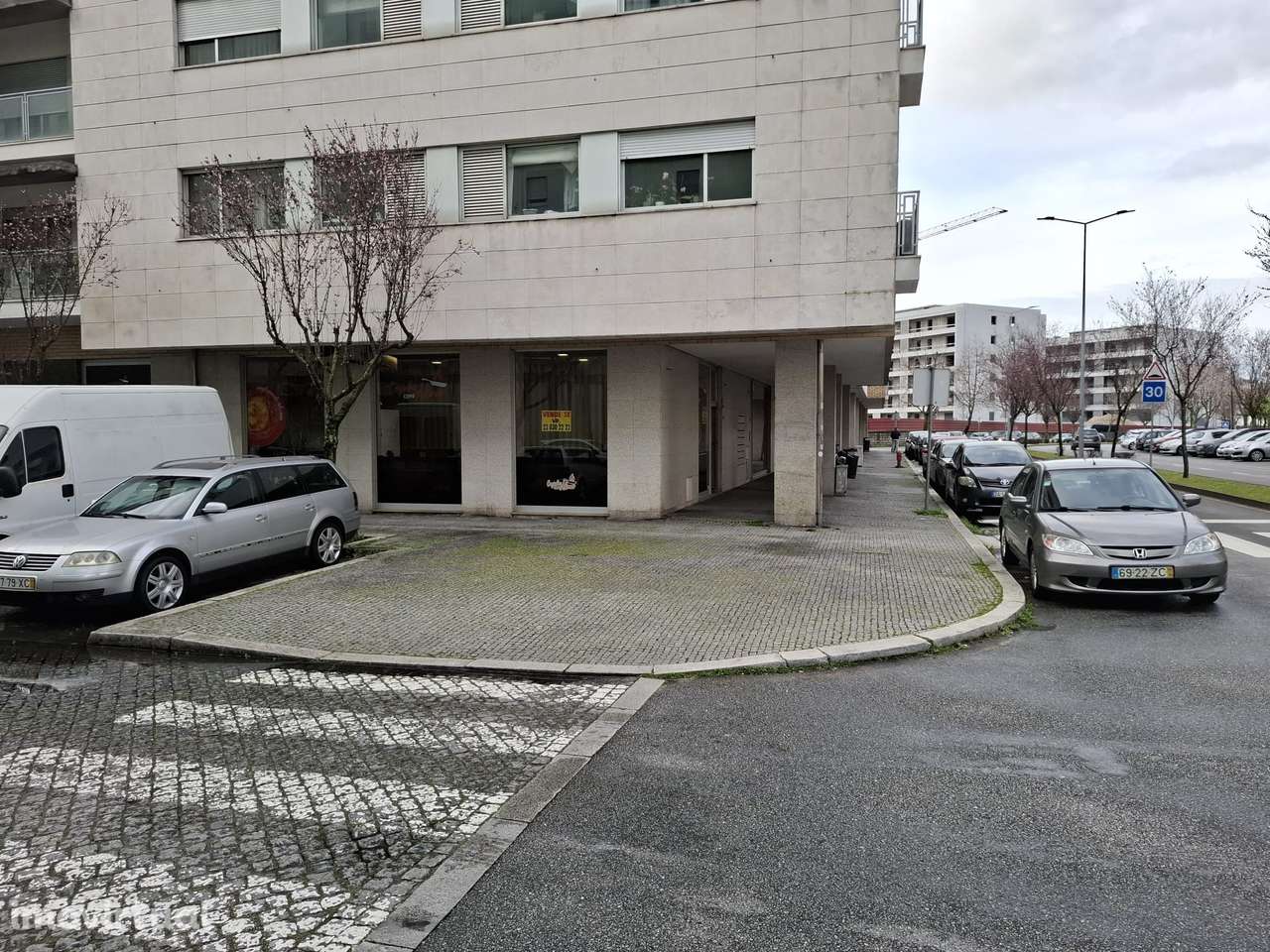 TRESPASSE de Café Restaurante - ao Polo Universitário / H.S.João - Grande imagem: 4/15