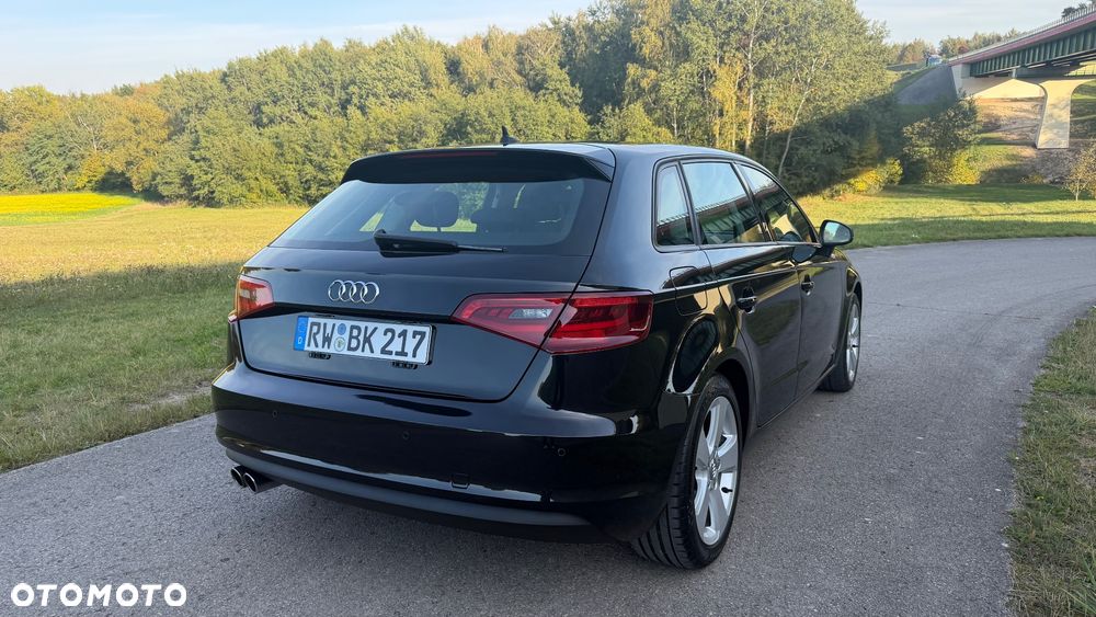 Audi A3 Sportback - 36
