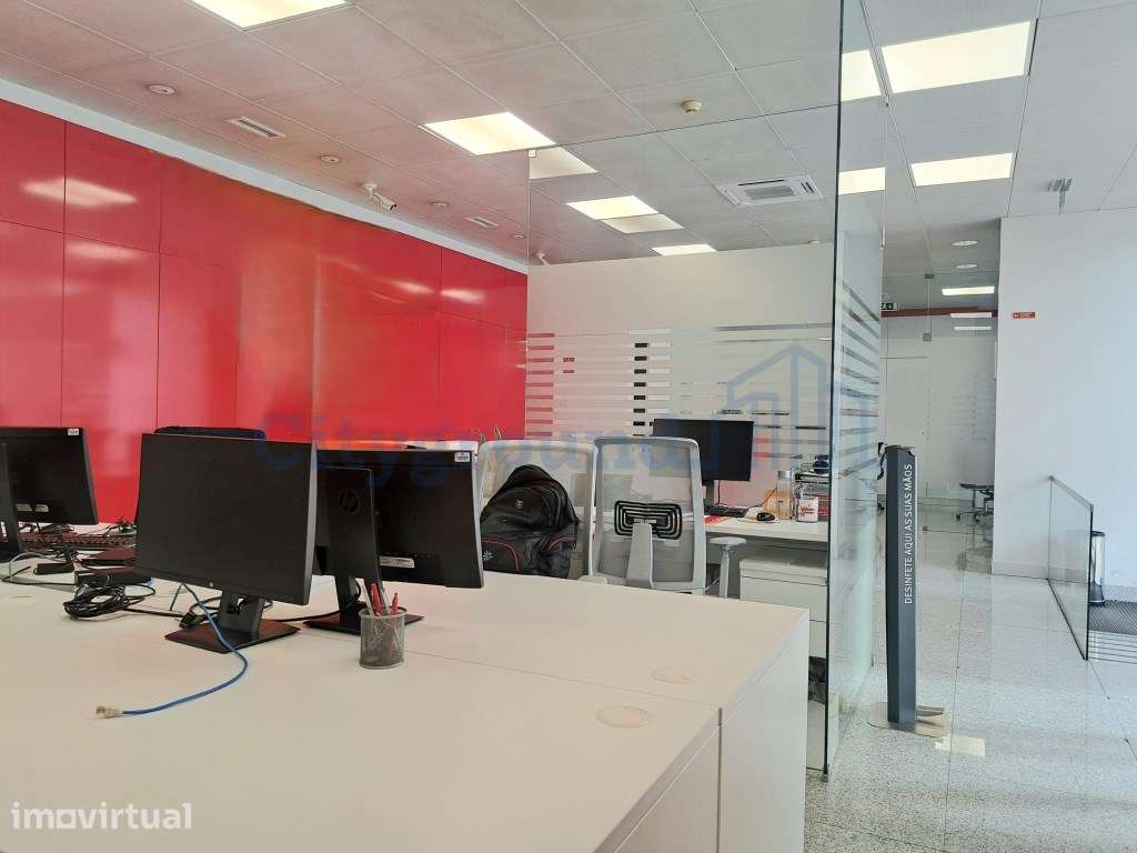 Loja para Investimento - Nova Leiria | Rentabilidade Imediata - Grande imagem: 5/14