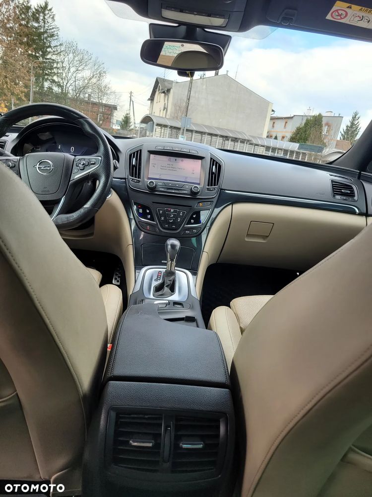 Opel Insignia 2.0 Bi Turbo CDTI 4x4 - 12