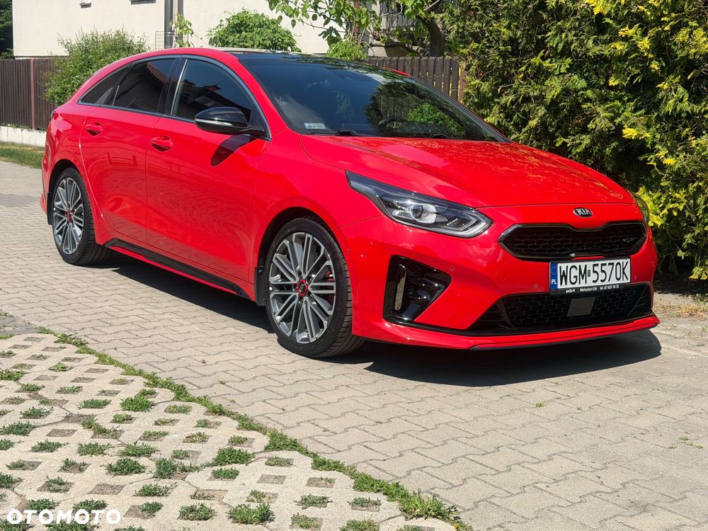 Kia ProCeed - 11