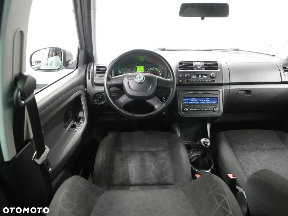 Skoda Fabia 1.2 HTP Ambition - 28