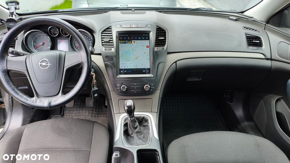 Opel Insignia 1.8 - 6