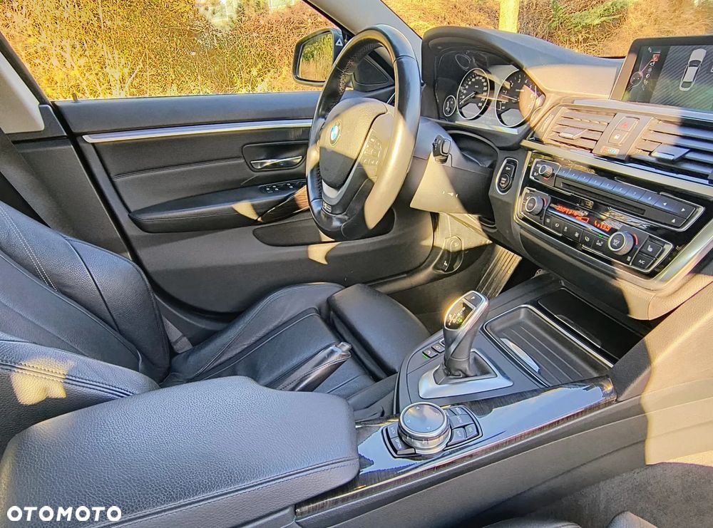 BMW Seria 4 428i Sport-Aut Luxury Line - 31