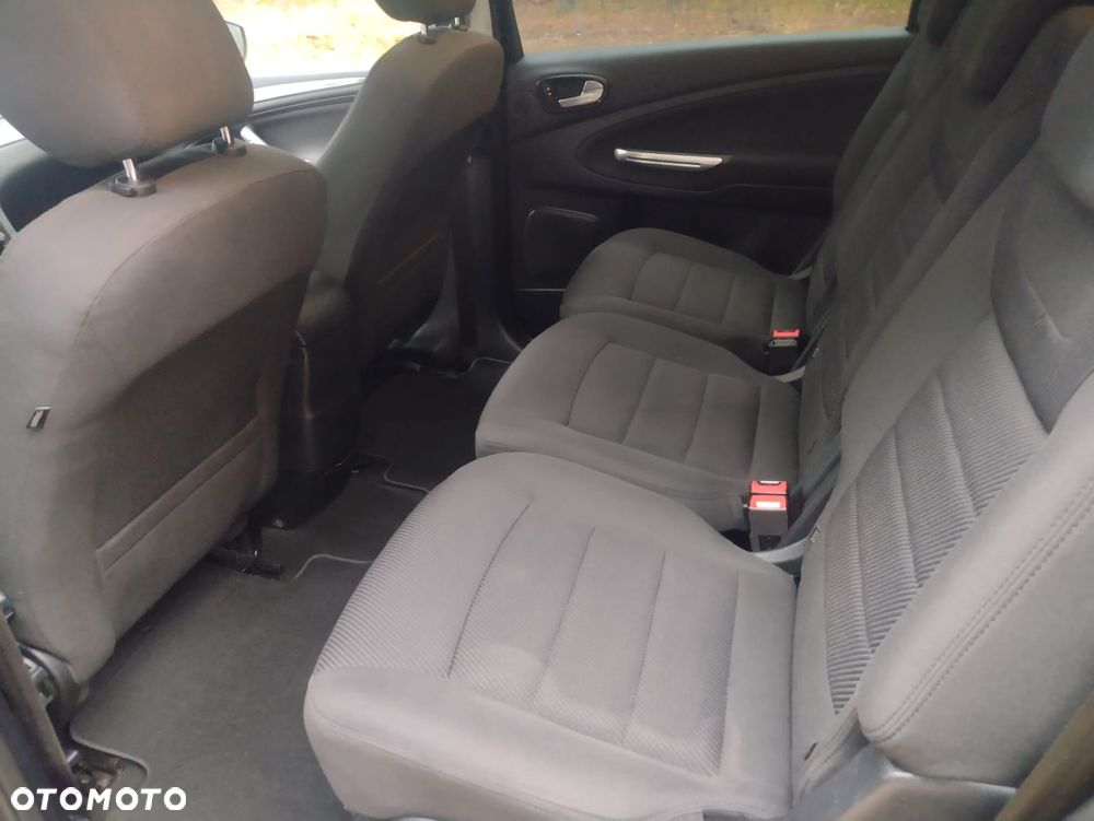 Ford S-Max 2.0 TDCi DPF Titanium - 19