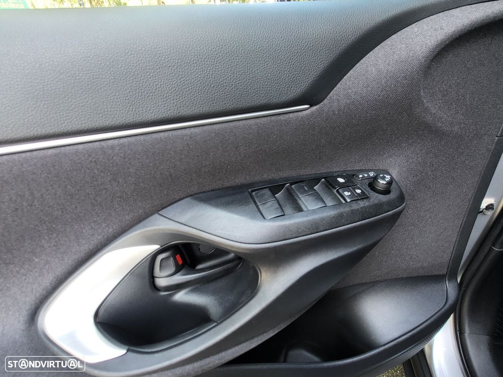 Toyota Yaris Cross - 20