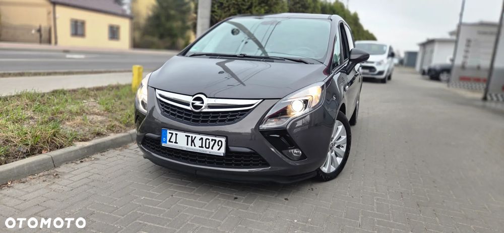 Opel Zafira Tourer 1.4 Turbo ecoFLEX Start/Stop Business Edition - 2