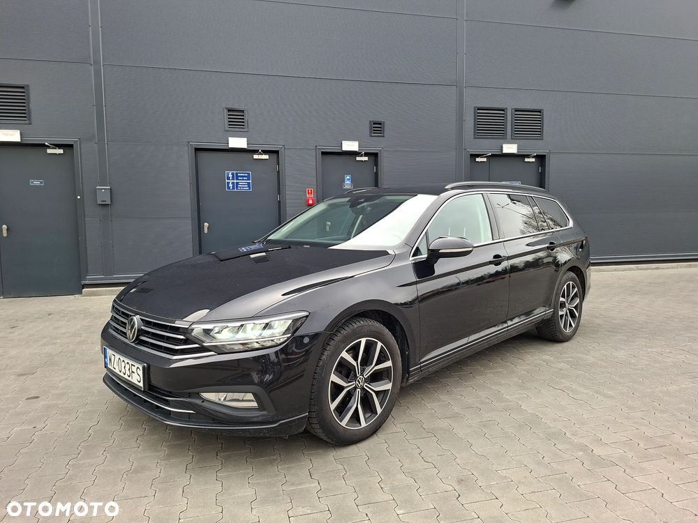 Volkswagen Passat 2.0 TDI EVO Business DSG - 1