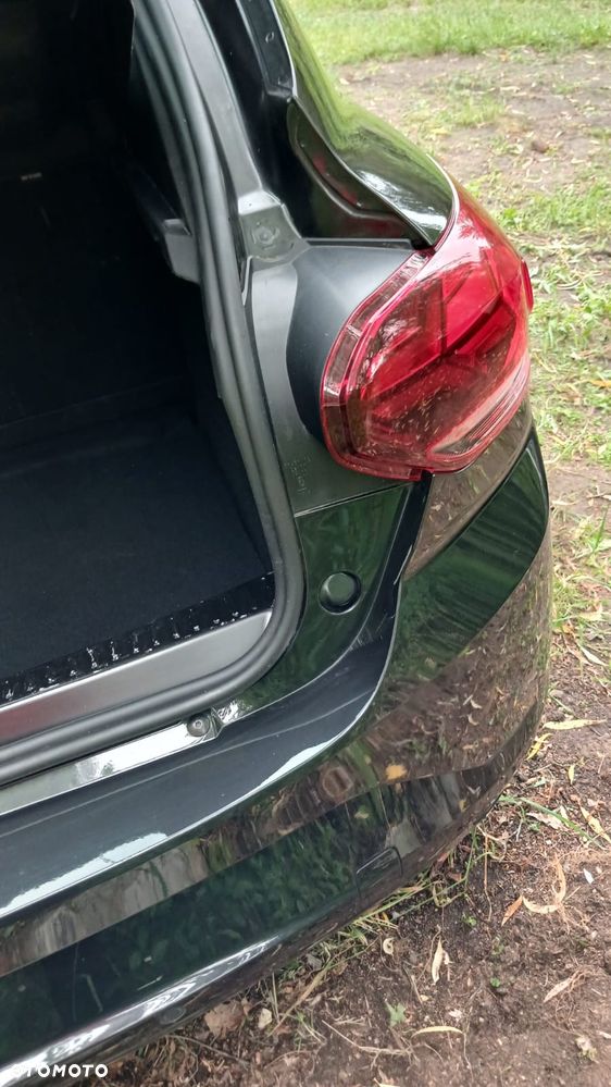Dacia Sandero - 6